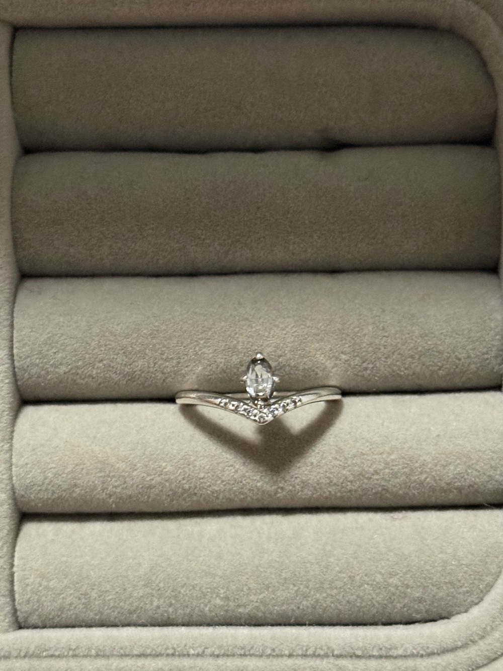 Pandora Silver Chevron Ring with Pear-Cut Clear Stone